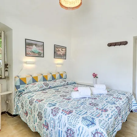 Apartment House Near Porto Vecchio With Private Courtyard And Bike - Happy *