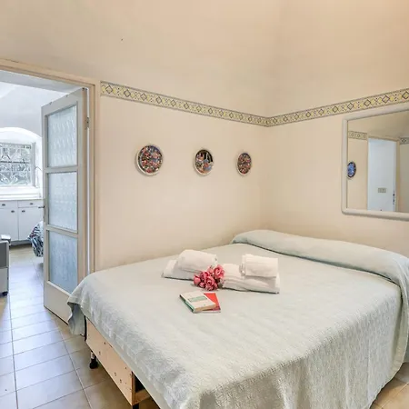 Apartment House Near Porto Vecchio With Private Courtyard And Bike - Happy Sanremo