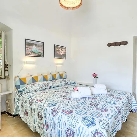 House Near Porto Vecchio With Private Courtyard And Bike - Happy *